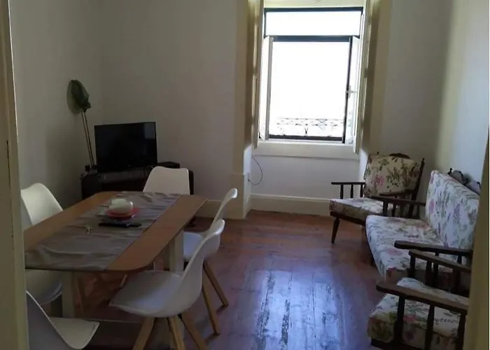 Casa Da Carqueja 1 *