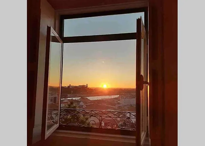 Casa Da Carqueja 1 *